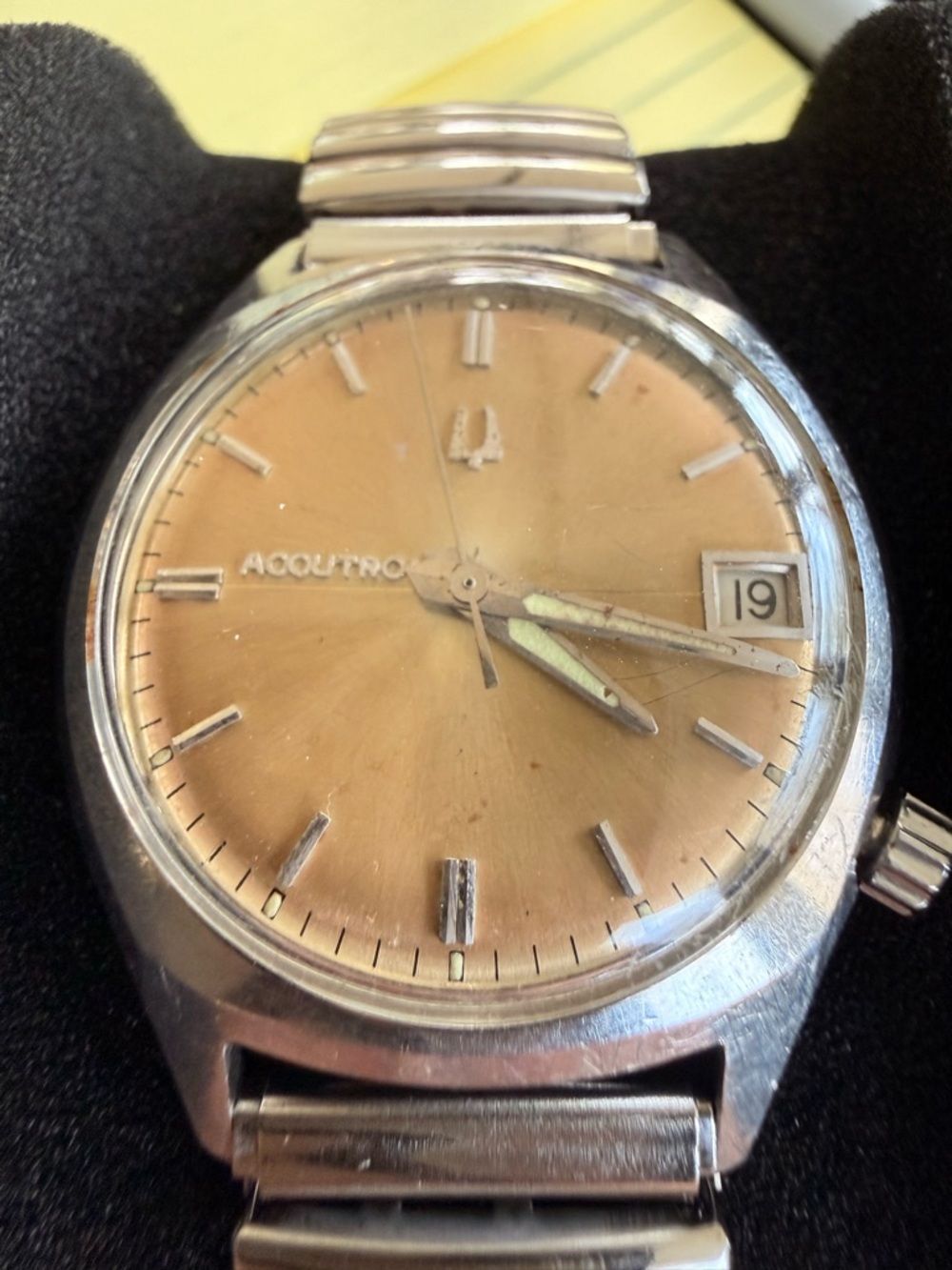 Bulova Accutron Men's Vintage Date Watch - Champagne Dial